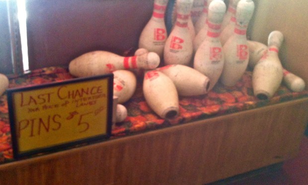 bowling pins for sale (1)