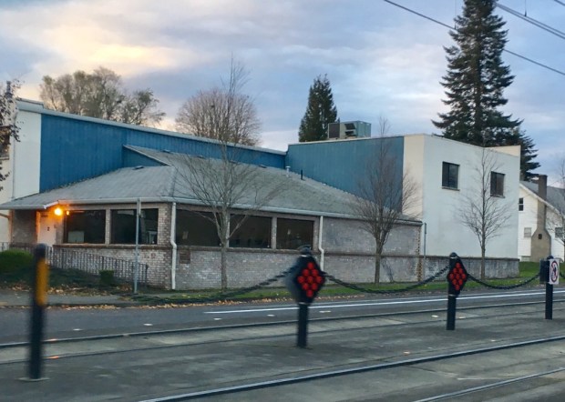 No sign of business.